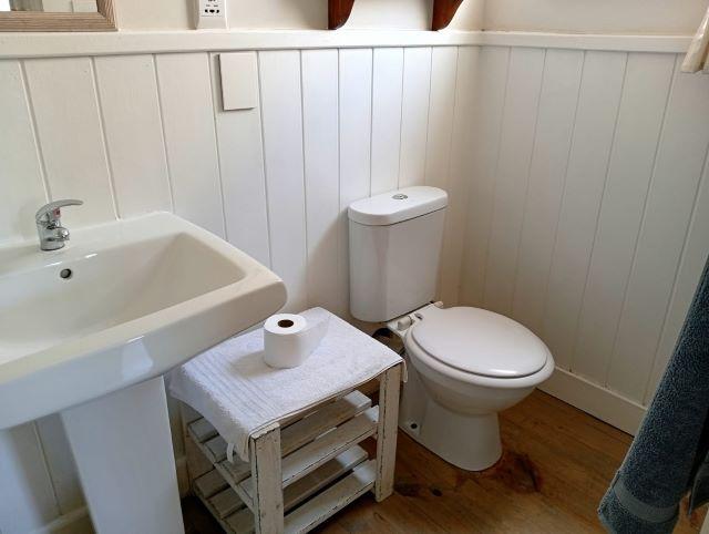 To Let 1 Bedroom Property for Rent in Simons Town Western Cape